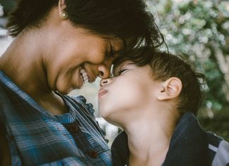 35 citate si proverbe inspirationale pentru mama singura