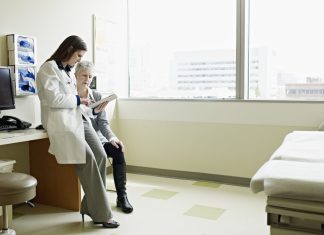50 citate despre femei si medici
