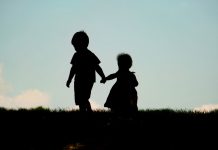 Cele mai grozave 100 citate si proverbe despre frati