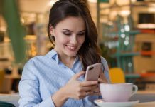 90 de mesaje de buna dupa-amiaza pentru ea care o vor face sa zambeasca