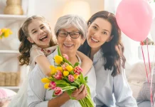 101 mesaje de Ziua Mamei pentru a-i scrie cea mai frumoasa felicitare