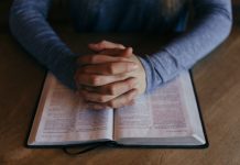 40 de versete biblice de buna dimineata