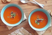 Masina de curatat cartofi, primul pas in prepararea unor mancaruri reci delicioase